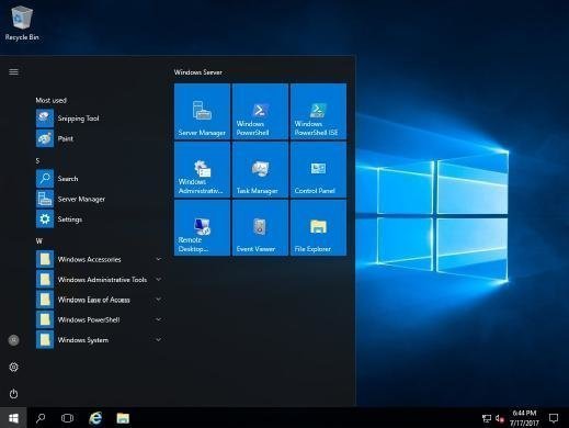 This is what the Windows Server 2016 desktop experience looks like.