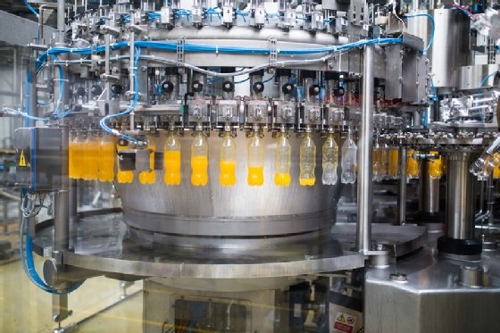 This beverage production line uses the Augury machine health system to diagnose and resolve potential problems.