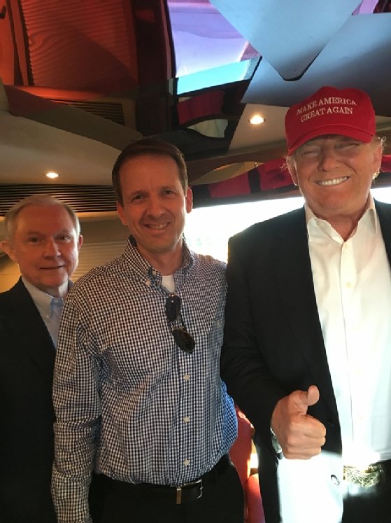 Former Sen. Jeff Sessions, Leo Perrero, then-candidate Donald Trump