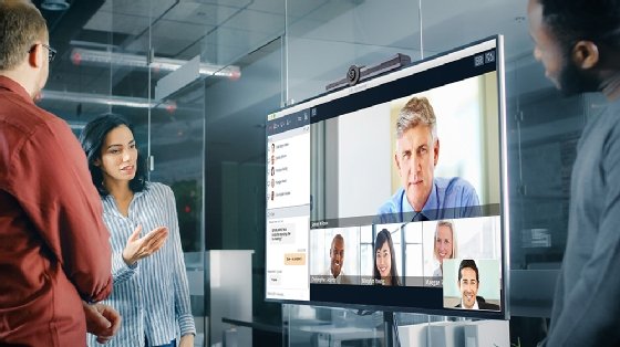 picture of Avaya video device
