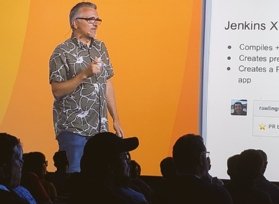 James Strachan, distinguished engineer at CloudBees, presents on Jenkins X at Jenkins World/DevOps World.