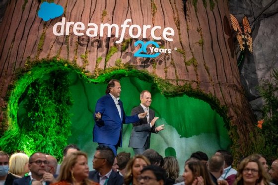 Marc Benioff and Bret Taylor, Salesforce co-CEOs, on stage at Dreamforce 2022