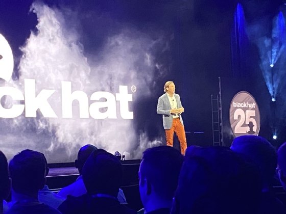 chris krebs black hat 2022 keynote