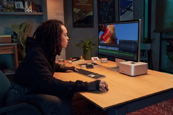 Mac Studio in profile