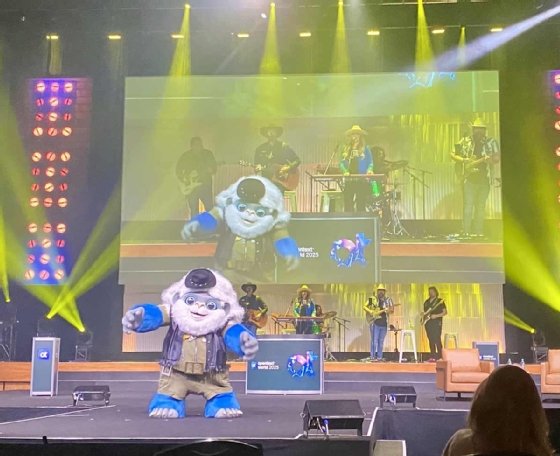 Photo of Aviator Ice at OpenText World