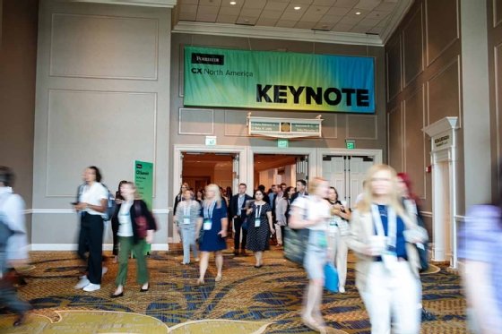 An image of attendees at Forrester's 2024 CX Summit North America