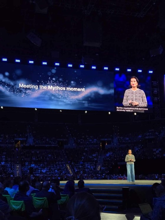 Liz Centoni on stage delivering her Cisco Live 2026 keynote.