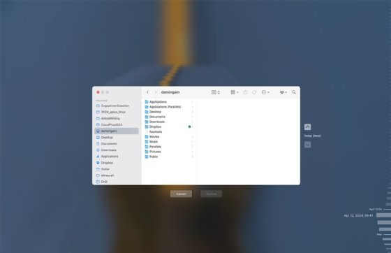 Screenshot of a user selecting directories and files to restore.