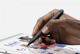 The Surface Pro 8 laptop with a Slim Pen
