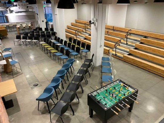A larger meeting room at SAP's San Francisco office.