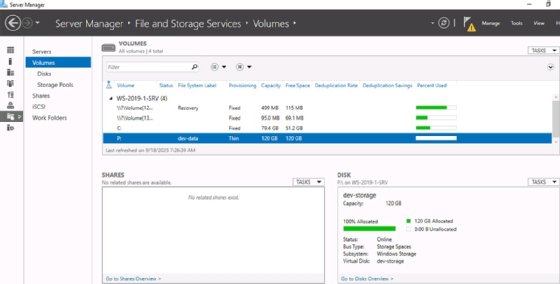 Screenshot of Windows Server Manager showing status and health information for the volume component of the storage pool.