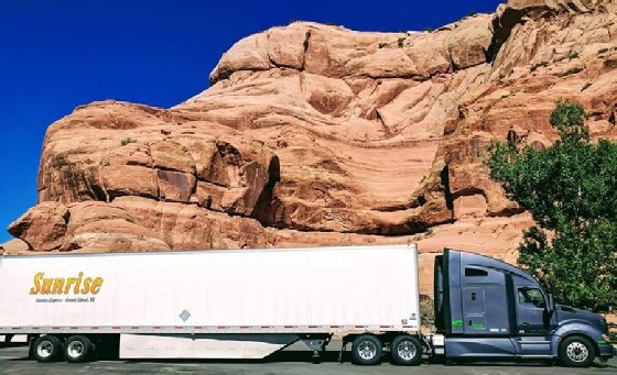 Photo of Sunrise Express truck